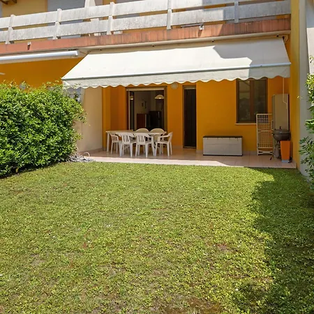 Lira Con Giardino Lägenhet Bibione